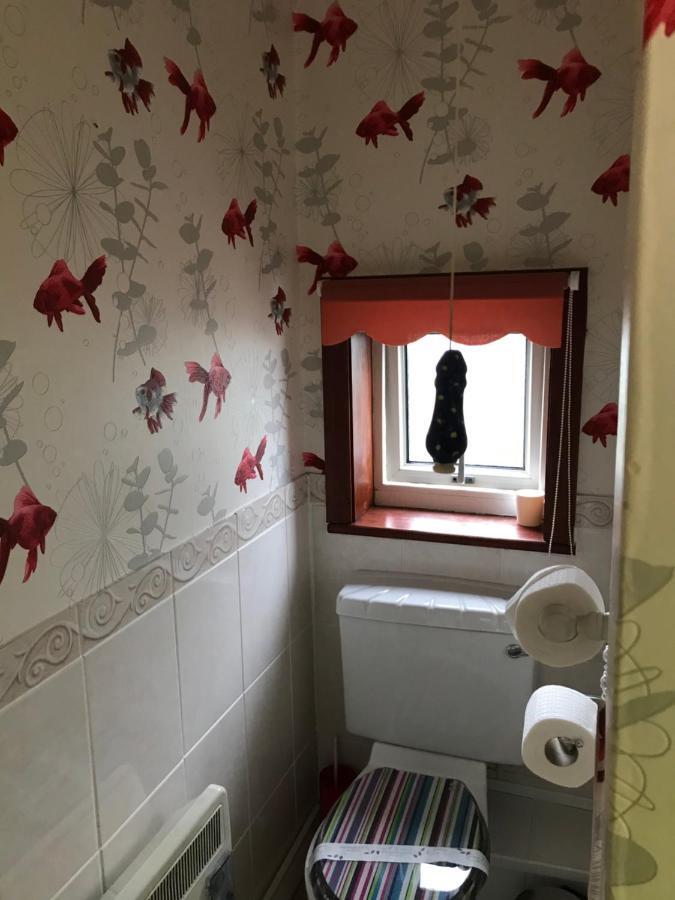 韦斯特伯里 红木旅舍酒店 外观 照片